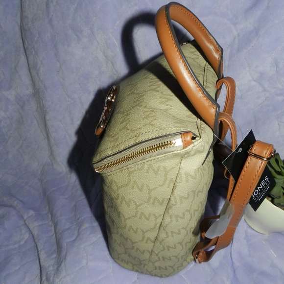 Jones New York Logo Haven Leather Backpack Toffee NEW/NWT! - Picture 4 of 15